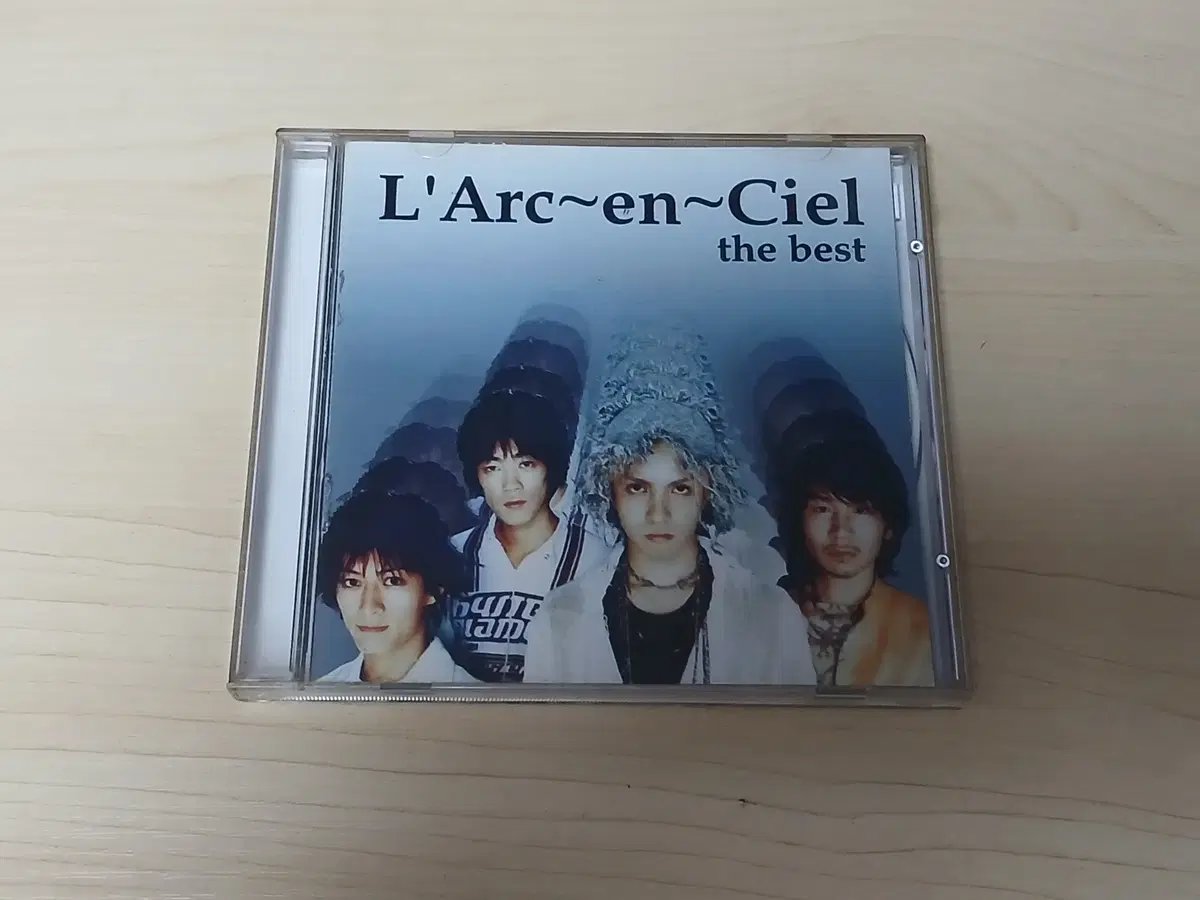 ARC-EN-CI | 브랜드 중고거래 플랫폼, 번개장터